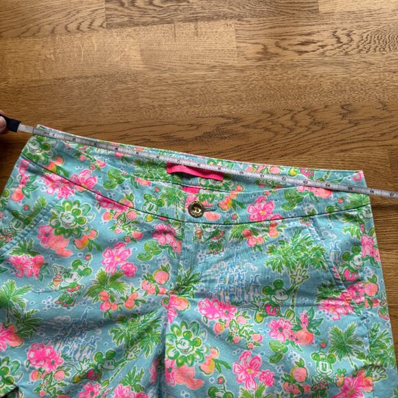 Lilly Pulitzer x Disney Parks Buttercup Shorts Lilly Loves Disney Size 2 - Picture 12 of 14